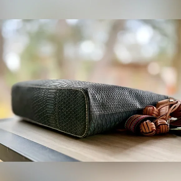 Consuela Downtown Rattler Snake Crossbody Bag Woven Strap + Charm NWOT - Picture 13 of 16